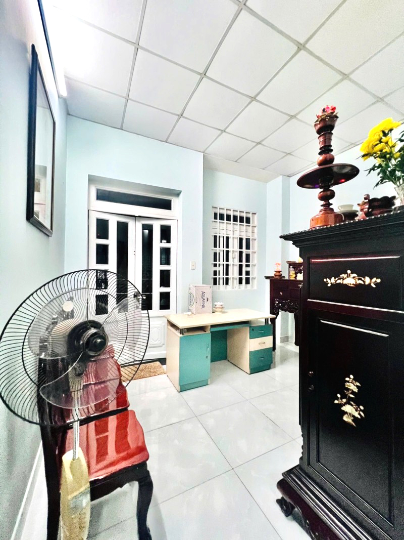 Giảm Sốc Bán Gấp Nhà 2 Tầng Hẻm Xe Hơi 67m2_4*17 Chỉ 5.1 tỷ 3PN Gần Vincom Lê Văn Việt Tăng Nhơn - Ảnh 2